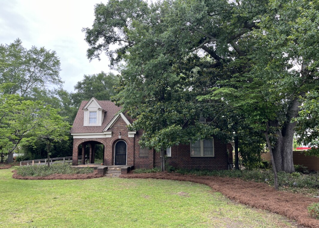 6406 Garners Ferry Rd, Columbia, SC for lease Building Photo- Image 1 of 12