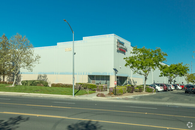 More details for 3132 Dwight Rd, Elk Grove, CA - Industrial for Lease