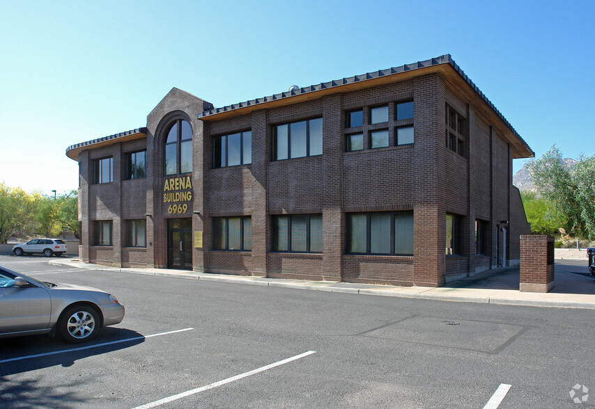 6969 E Sunrise Dr, Tucson, AZ for lease - Building Photo - Image 3 of 7