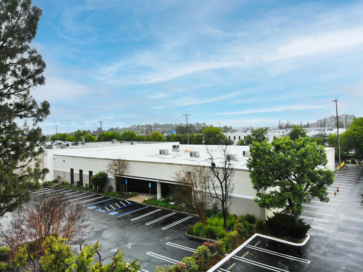 9327 Deering Ave, Chatsworth, CA 91311 - Industrial for Lease | LoopNet