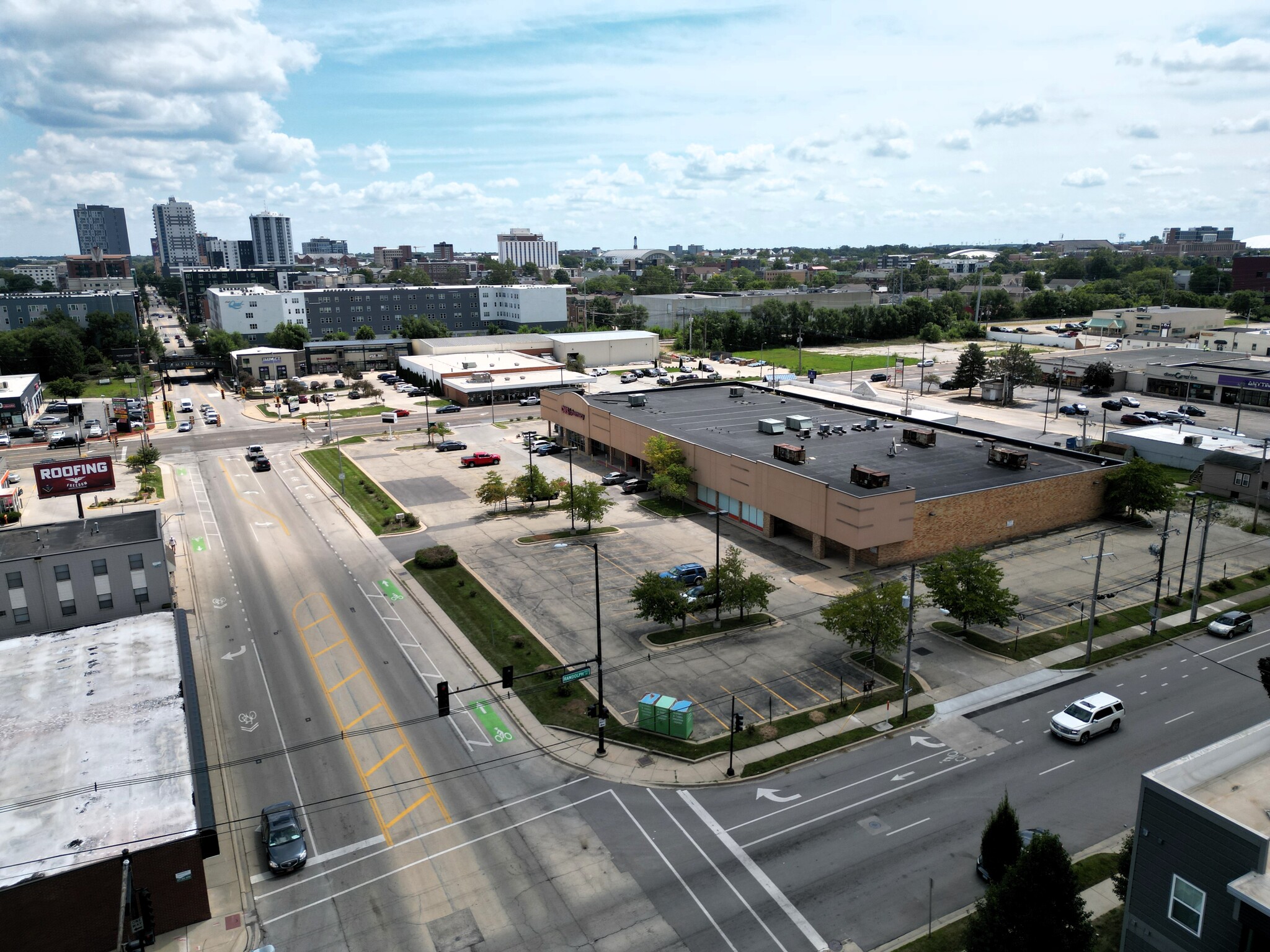 107 W Green St, Champaign, IL for lease Building Photo- Image 1 of 1