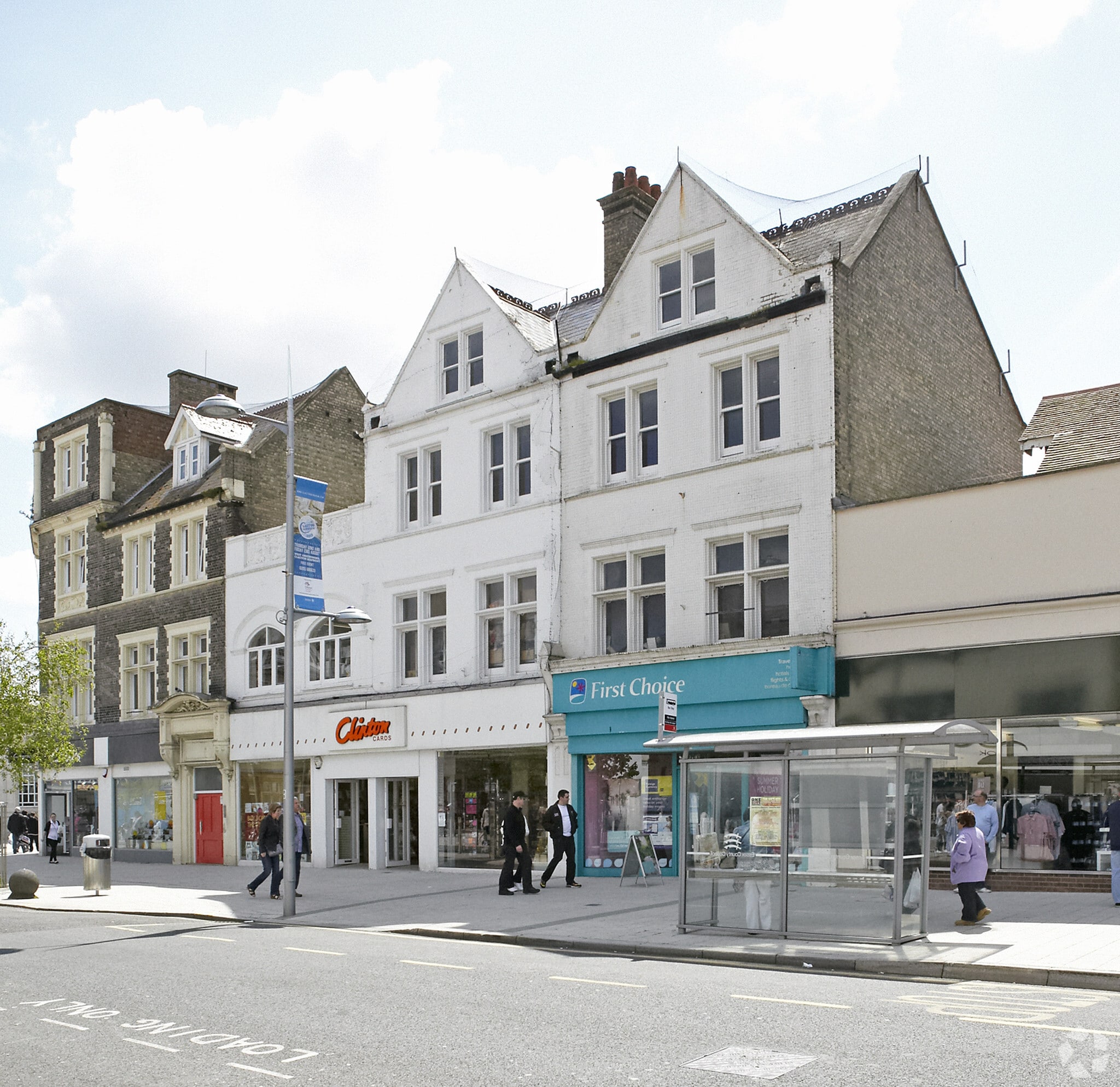 29-31 Pier Ave, Clacton On Sea for sale Primary Photo- Image 1 of 1