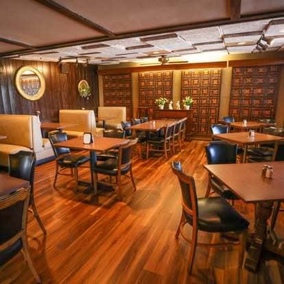 9 Willow St, Oswego, NY for sale - Interior Photo - Image 2 of 10