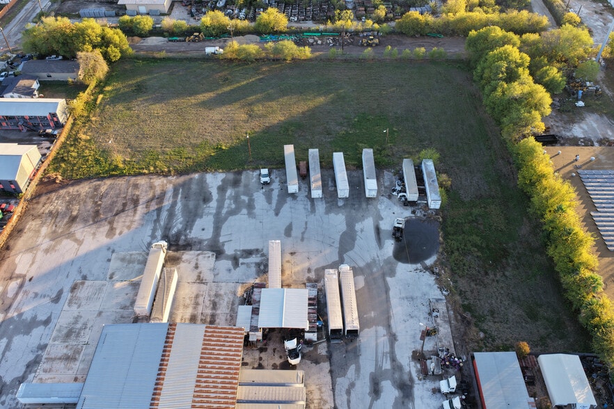 2026 W Malone Ave, San Antonio, TX for sale - Building Photo - Image 3 of 60