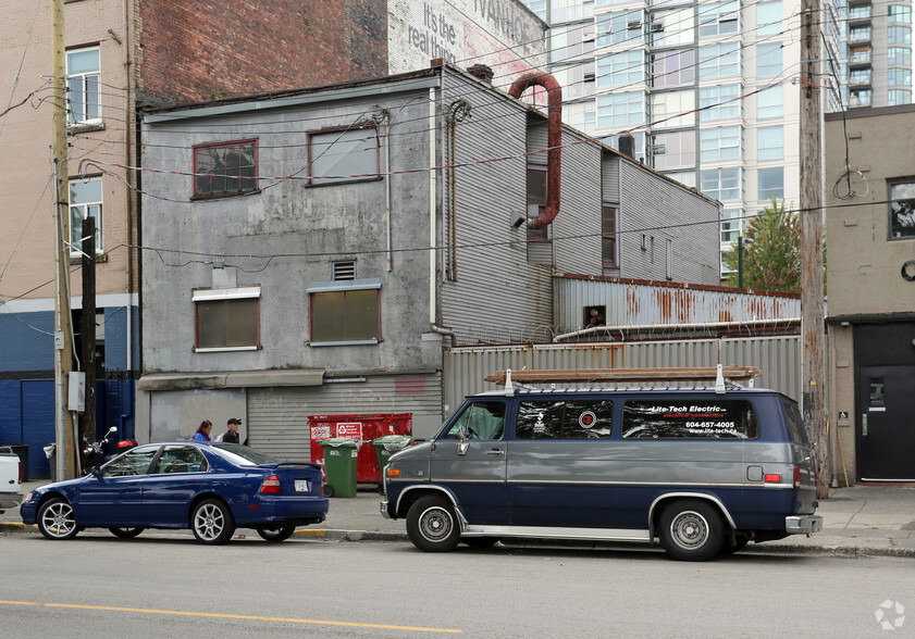 1022 Main St, Vancouver, BC for lease - Building Photo - Image 2 of 3