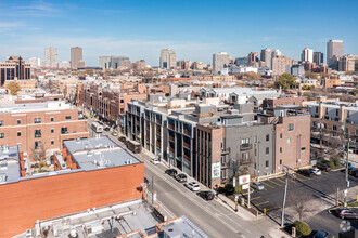 2825 N Halsted St, Chicago, IL - aerial  map view