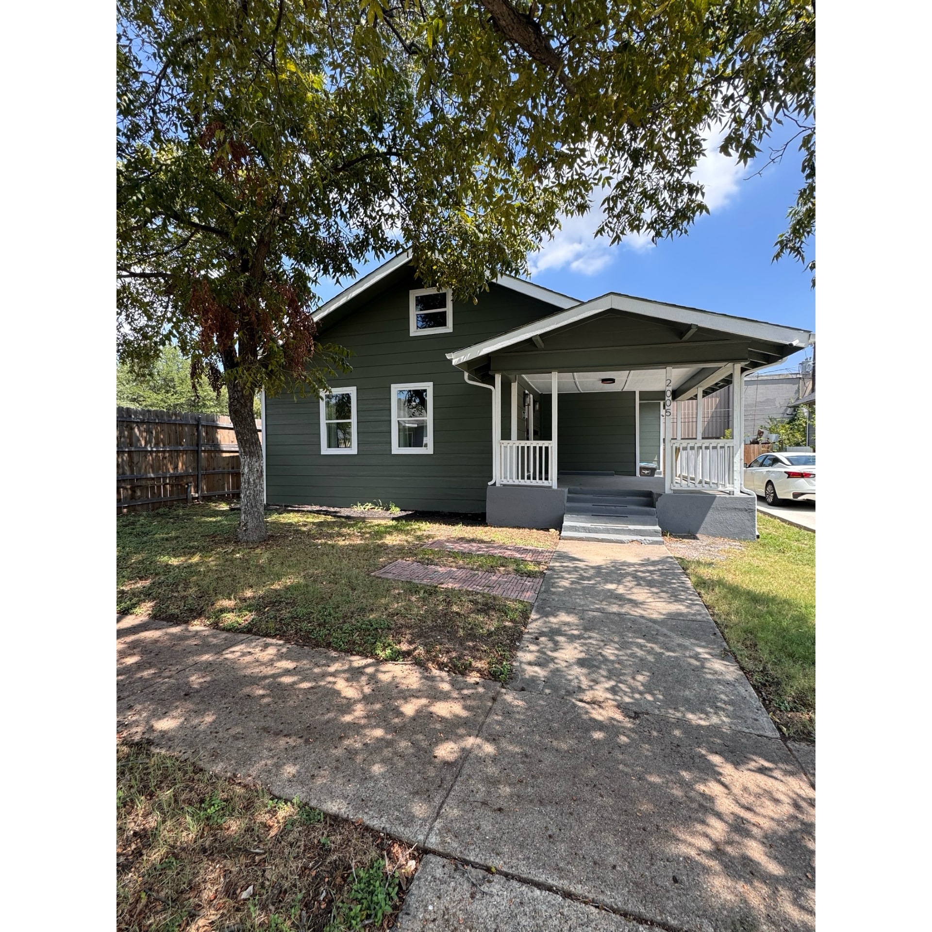 2005 May St, Fort Worth, TX for lease Primary Photo- Image 1 of 7