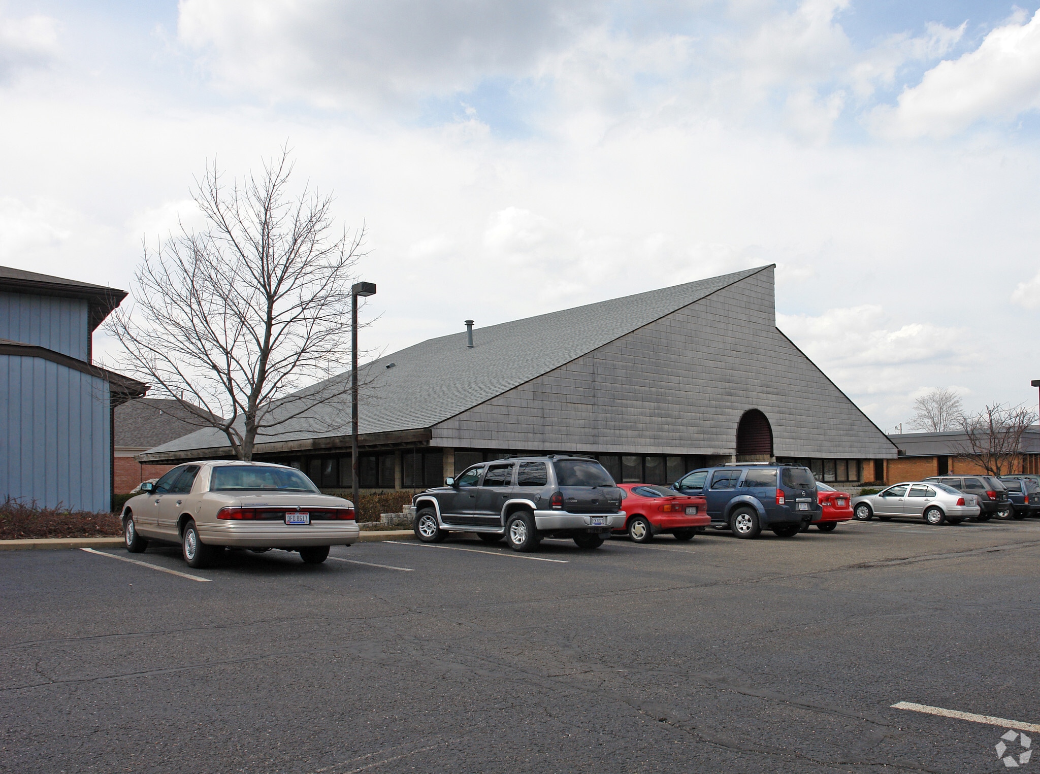 70 N Miller Rd, Akron, OH for lease Primary Photo- Image 1 of 11