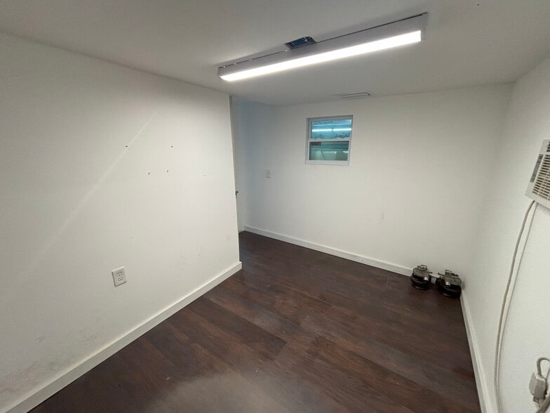 1503 7th St SW, Ruskin, FL for sale - Building Photo - Image 3 of 11