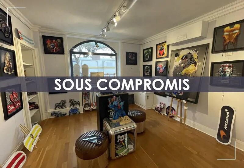 Retail in Chambly for lease Interior Photo- Image 1 of 9