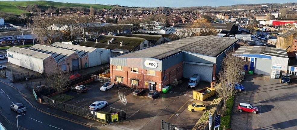 Royds Ln, Leeds for lease - Primary Photo - Image 1 of 1