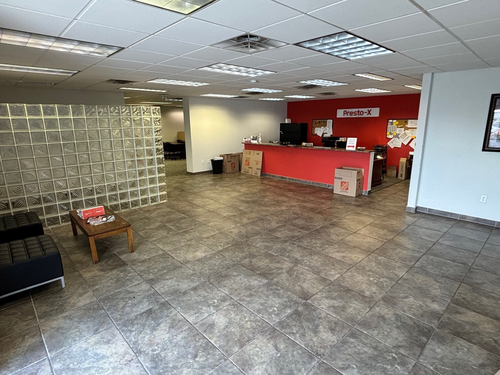 4720 Pinewood Rd, Louisville, KY 40218 Industrial for Lease