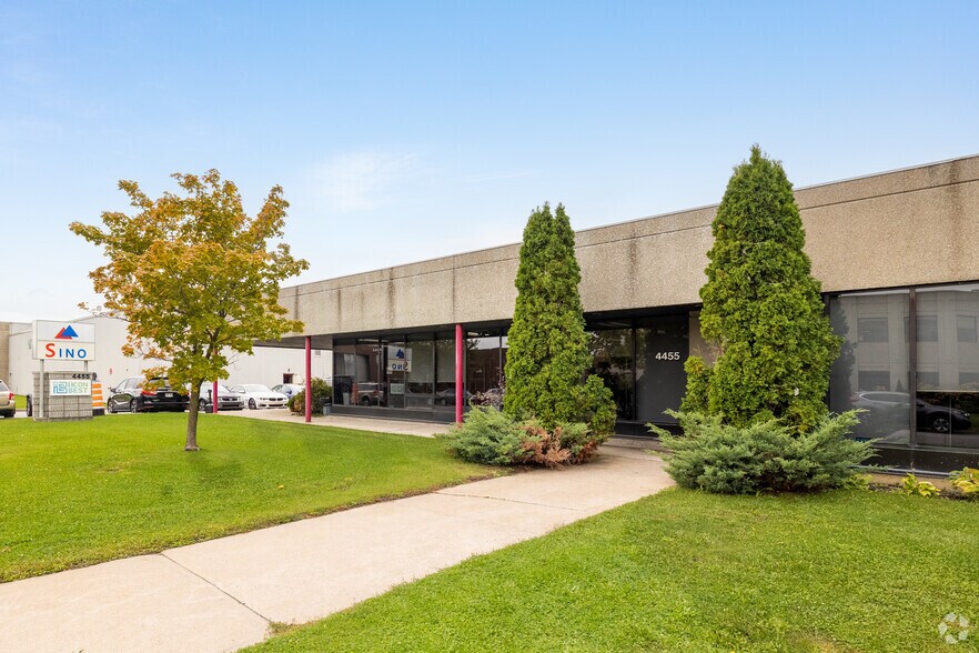 4455 Rue Cousens, Montréal, QC for sale - Building Photo - Image 3 of 6