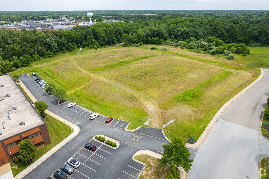 500 Biddle Ave, Newark, DE for sale - Building Photo - Image 1 of 2