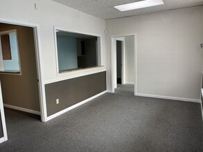 220 Clifty Dr, Madison, IN for lease Interior Photo- Image 2 of 30