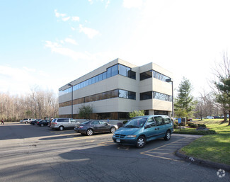 More details for 1 Northwestern Dr, Bloomfield, CT - Office for Lease