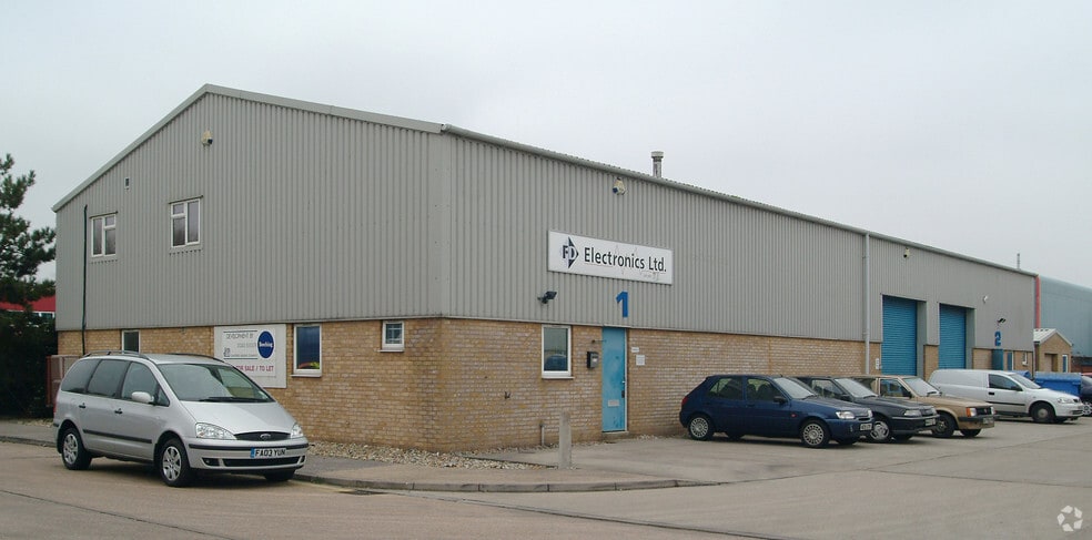 Bridge Rd, Littlehampton for sale - Primary Photo - Image 1 of 1