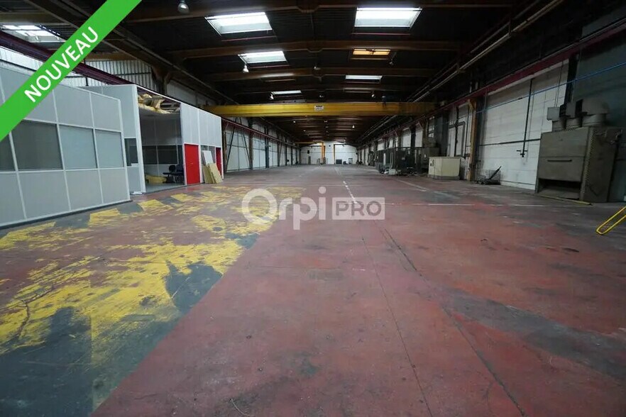 Industrial in Longvic for lease - Building Photo - Image 1 of 6