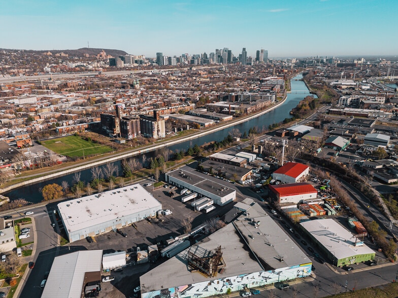 5005 Gilmore, Montréal, QC for lease - Primary Photo - Image 1 of 12