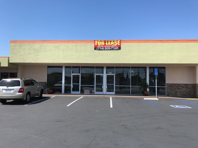 6901-6921 Cerritos Ave, Stanton, CA for lease - Building Photo - Image 3 of 11