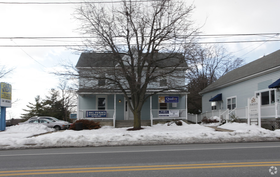 104 E Ridgeville Blvd, Mount Airy, MD for lease - Building Photo - Image 2 of 4