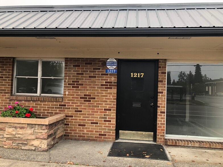 1211-1219 6th Ave, Tacoma, WA for lease - Building Photo - Image 1 of 18