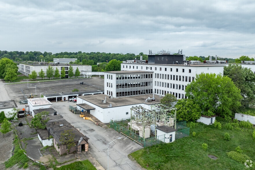 1310 Beulah Rd, Pittsburgh, PA for sale - Building Photo - Image 2 of 12