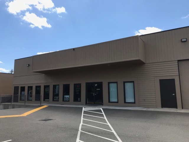 4120-4122 River Rd N, Keizer, OR for lease - Building Photo - Image 2 of 3