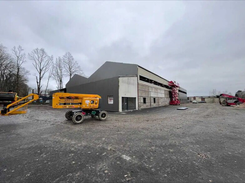 Flex in Vern-sur-Seiche for lease - Building Photo - Image 2 of 7
