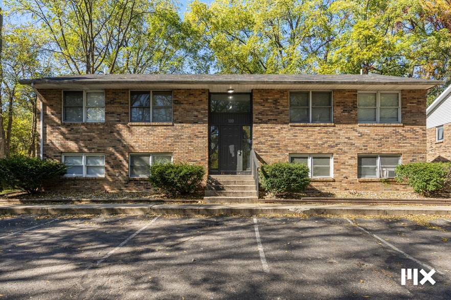 118-130 S Clarendon St, Kalamazoo, MI for sale - Building Photo - Image 1 of 22