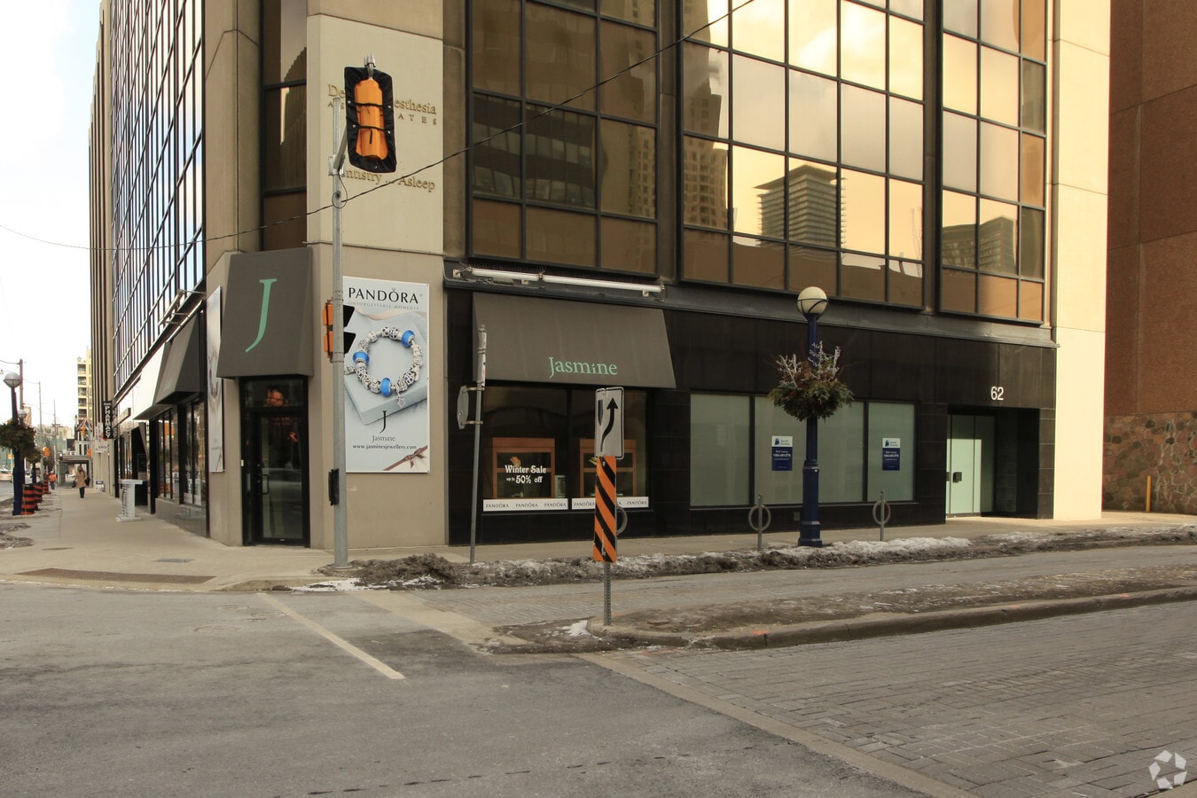 1235 Bay St, Toronto, ON, M5R 2B1 Coworking Space on 1235 Bay St, Toronto, ON, M5R 2B1 Coworking Space on