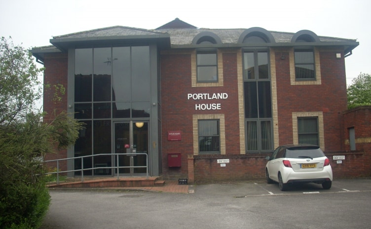 Park St, Bagshot for sale - Building Photo - Image 1 of 1