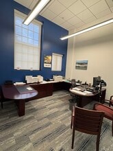 380 Washington St, Wellesley, MA for lease Building Photo- Image 2 of 4