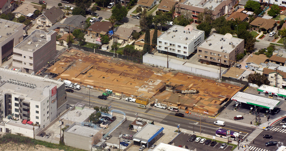 521 W Colorado St, Glendale, CA for lease - Aerial - Image 2 of 11