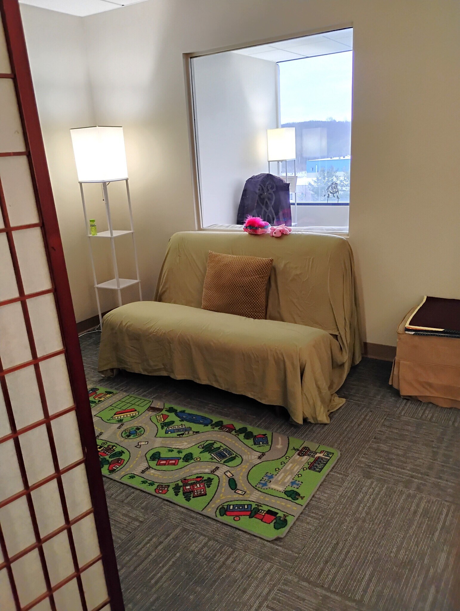 609 W Johnson Ave, Cheshire, CT for lease Interior Photo- Image 1 of 5