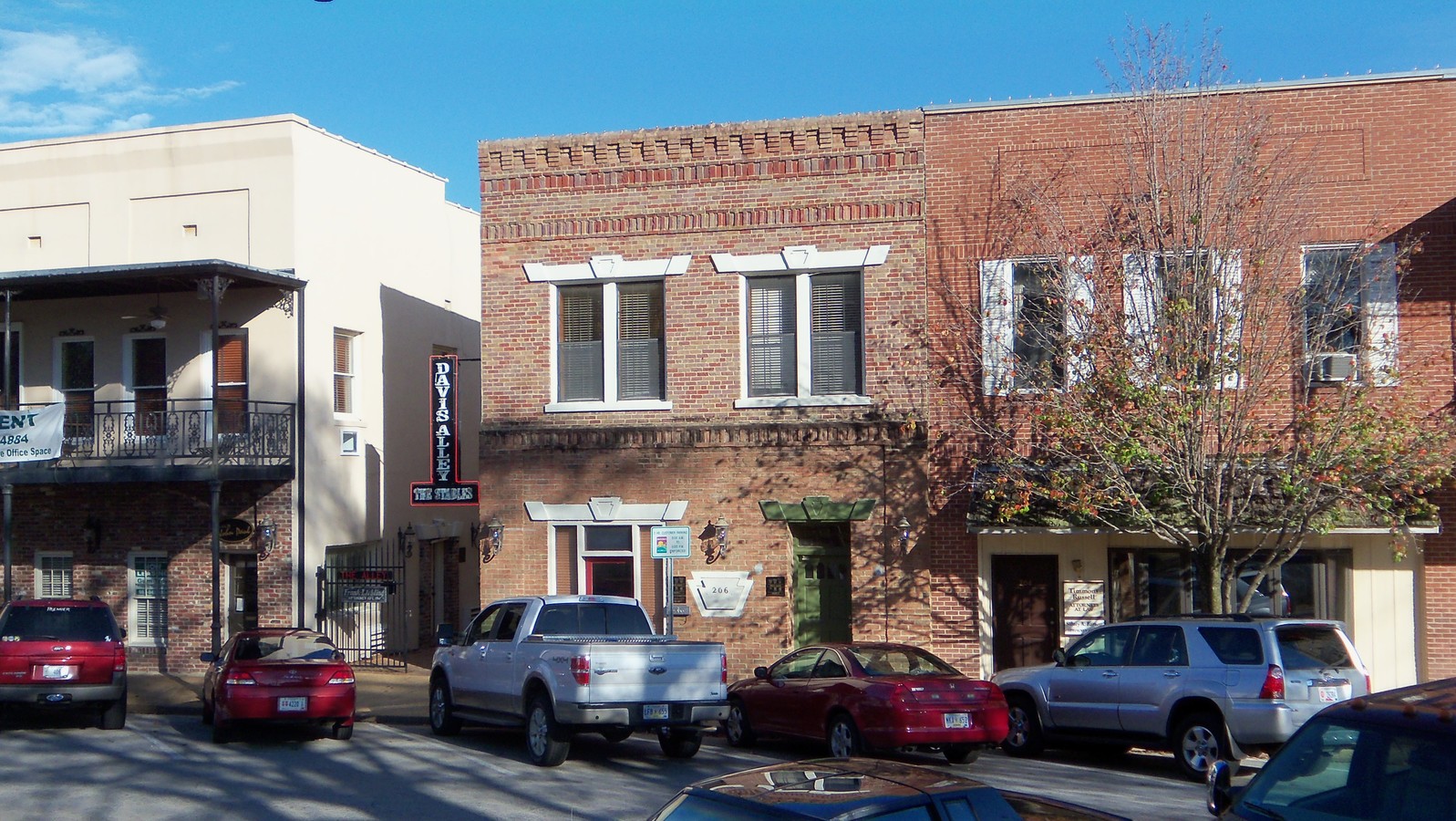 206 N Spring St, Tupelo, MS 38804 - Office for Lease | LoopNet