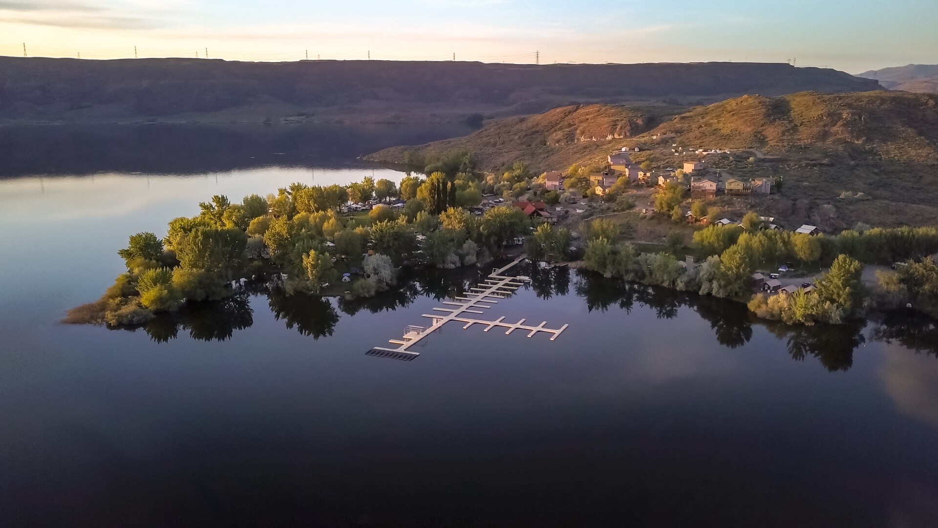 57662 N Hwy 155 N, Electric City, WA 99123 Hospitality Property for