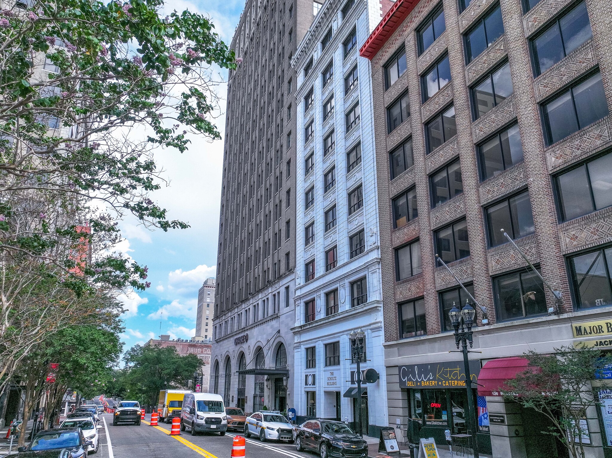 118-120 W Adams St, Jacksonville, FL for lease Building Photo- Image 1 of 31