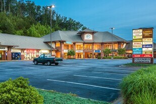 Columbus Commons - Storefront Property