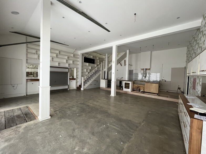 33-39 Parsons Green Ln, London for lease - Interior Photo - Image 3 of 32