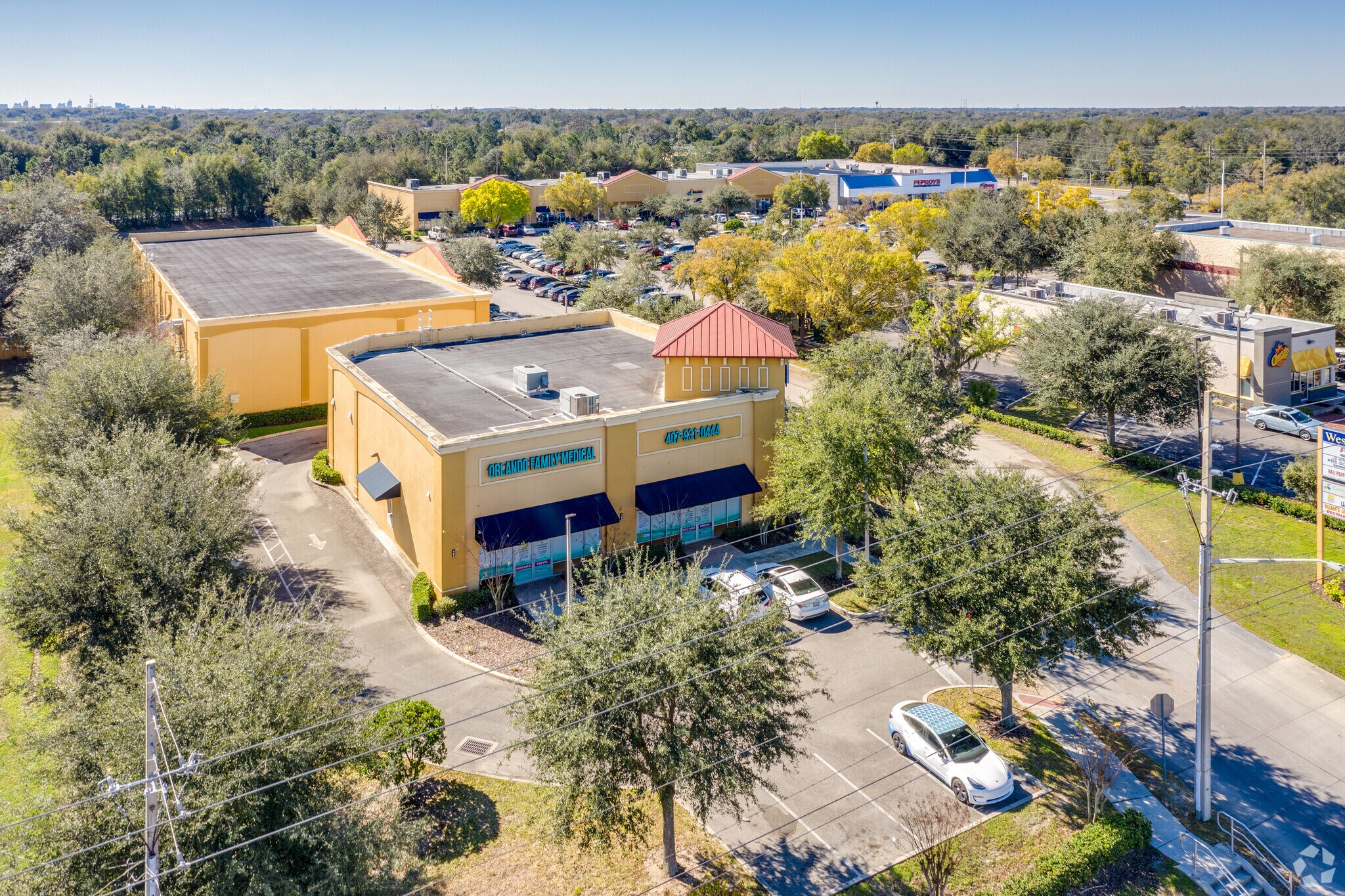 6210 W Colonial Dr, Orlando, FL, 32808 Retail Space For Lease