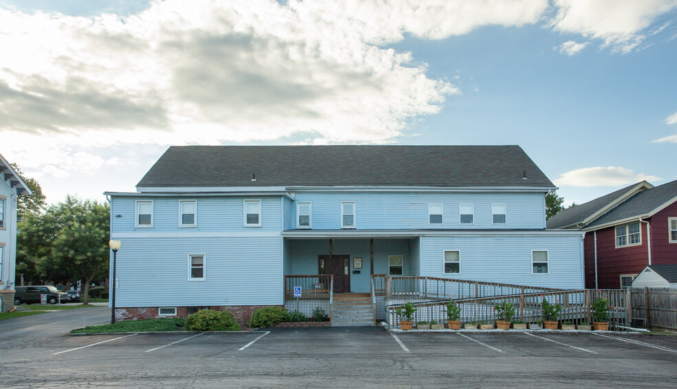 218 Main St, Goshen, NY for lease - Building Photo - Image 3 of 17