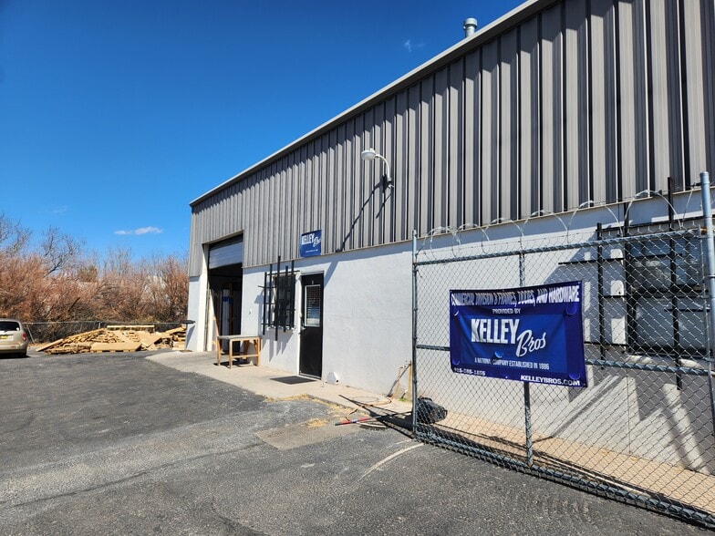 115 Montoya Rd, El Paso, TX for lease - Building Photo - Image 3 of 9