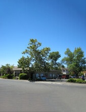 2999 Cleveland Ave, Santa Rosa, CA for lease Building Photo- Image 1 of 3