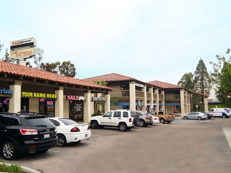 5202-5230 Jackson Dr, La Mesa, CA for lease - Building Photo - Image 1 of 5