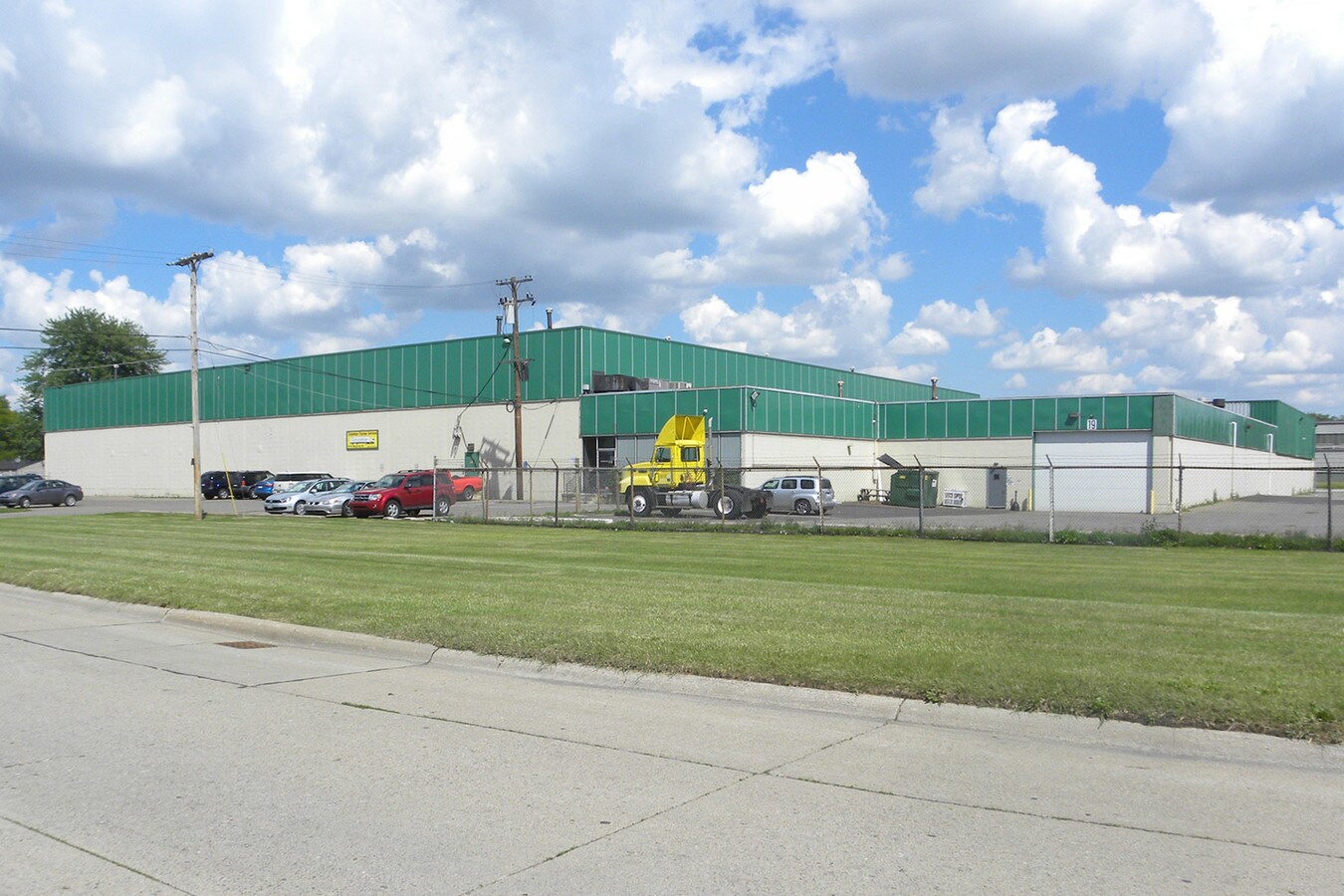 18700 Meginnity St, Melvindale, MI 48122