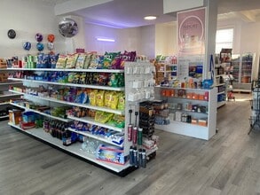 406-416 Cedar Ln, Teaneck, NJ for lease Interior Photo- Image 2 of 2