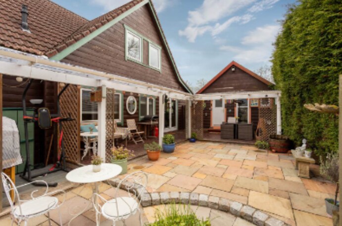 Back St, Bridge Of Earn for sale Building Photo- Image 1 of 4