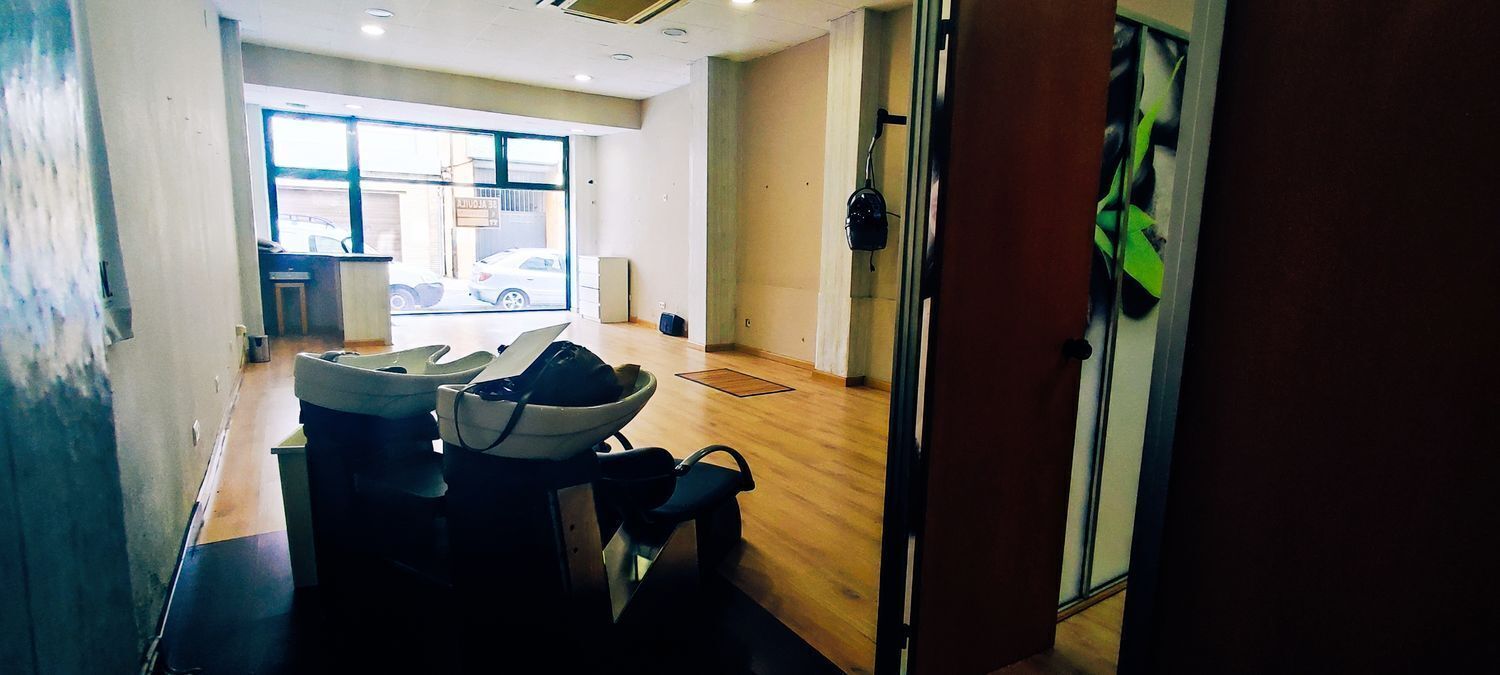 Retail in Gijón, Asturias for lease Interior Photo- Image 1 of 10