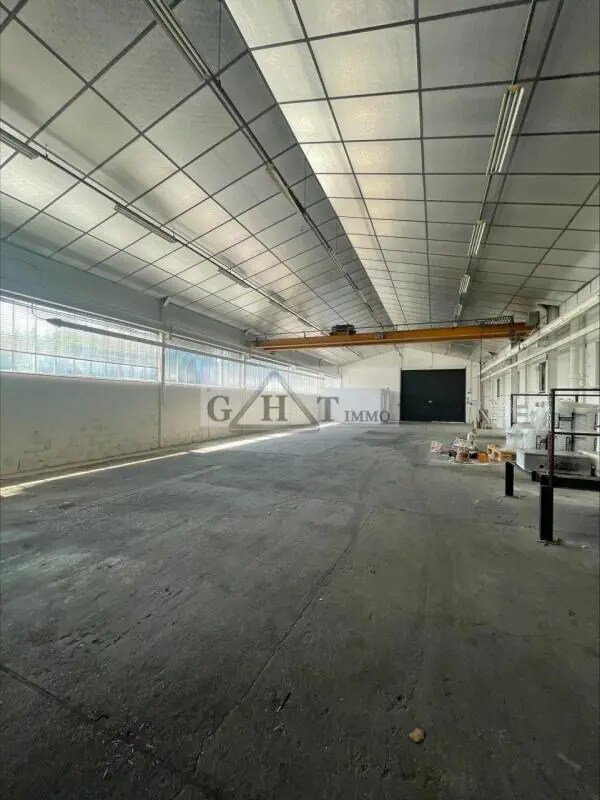 Office in Le Pin for lease Interior Photo- Image 1 of 6